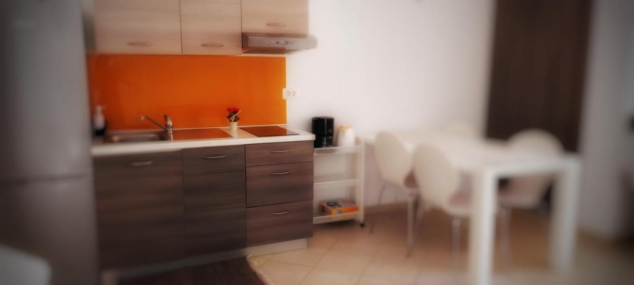 Apartmani Tomislav Крк Экстерьер фото