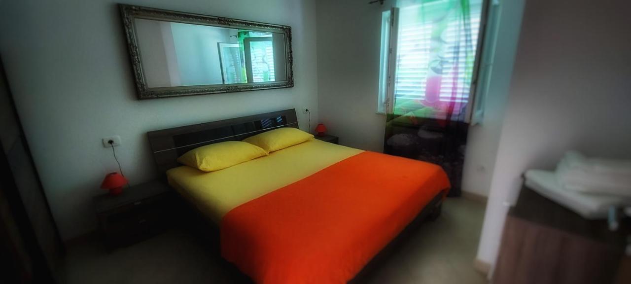 Apartmani Tomislav Крк Экстерьер фото