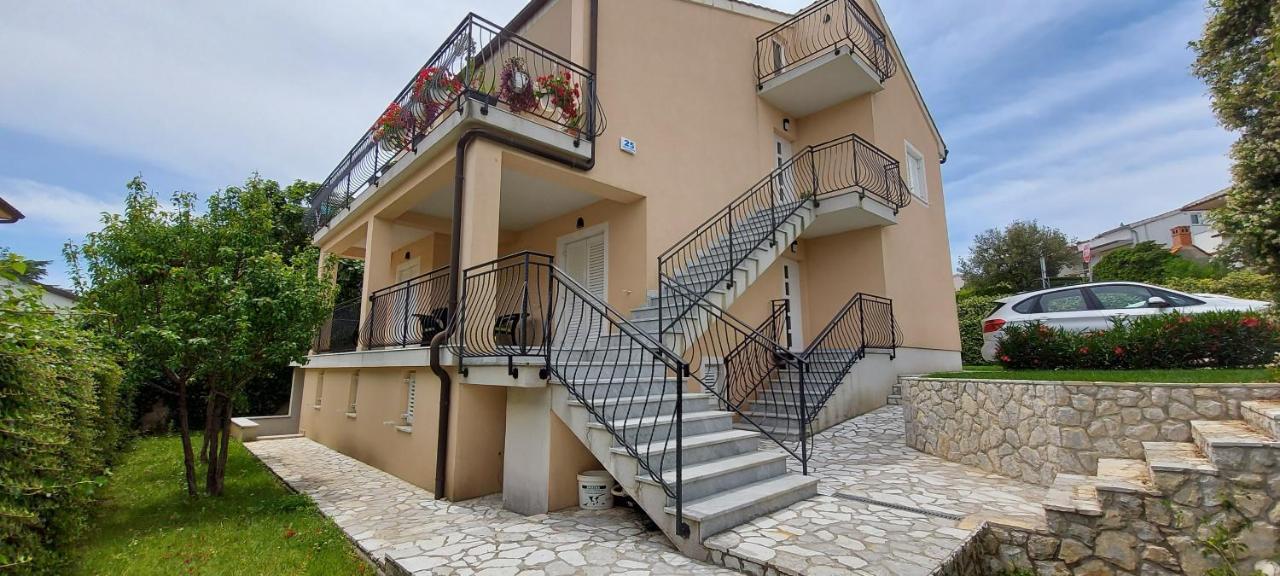 Apartmani Tomislav Крк Экстерьер фото