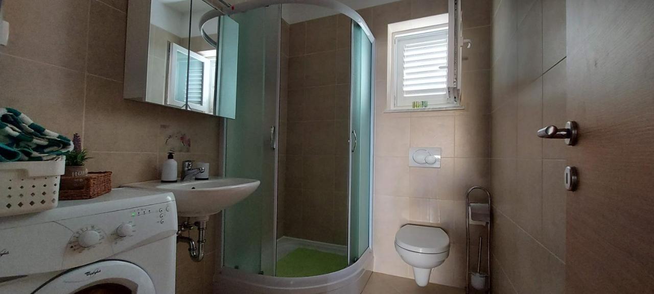 Apartmani Tomislav Крк Экстерьер фото